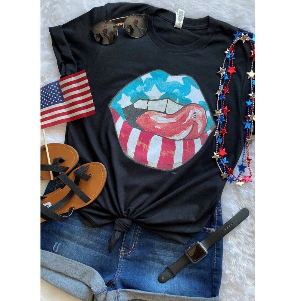 Plus Sexy USA Flag Lips Tongue Boho Hippie T-Shirt - Picture 2 of 3